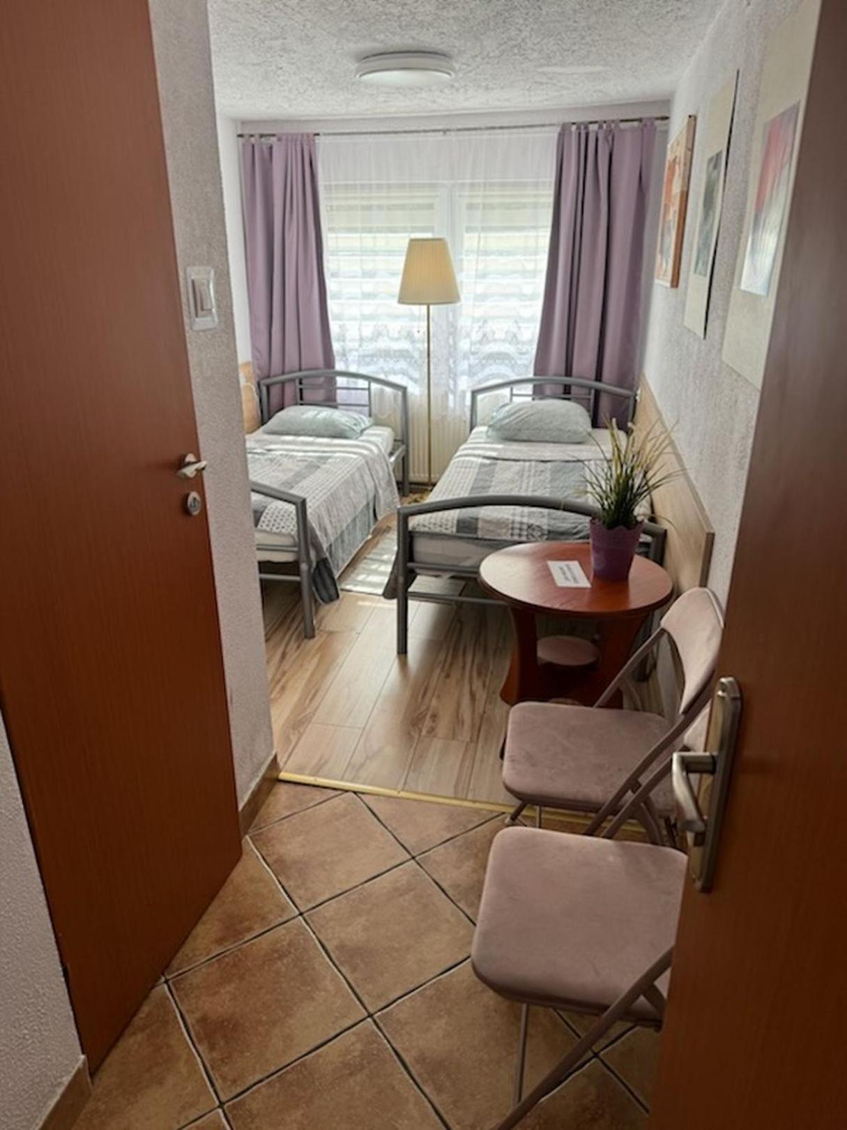 Villa Zacisze Karlow Exterior foto